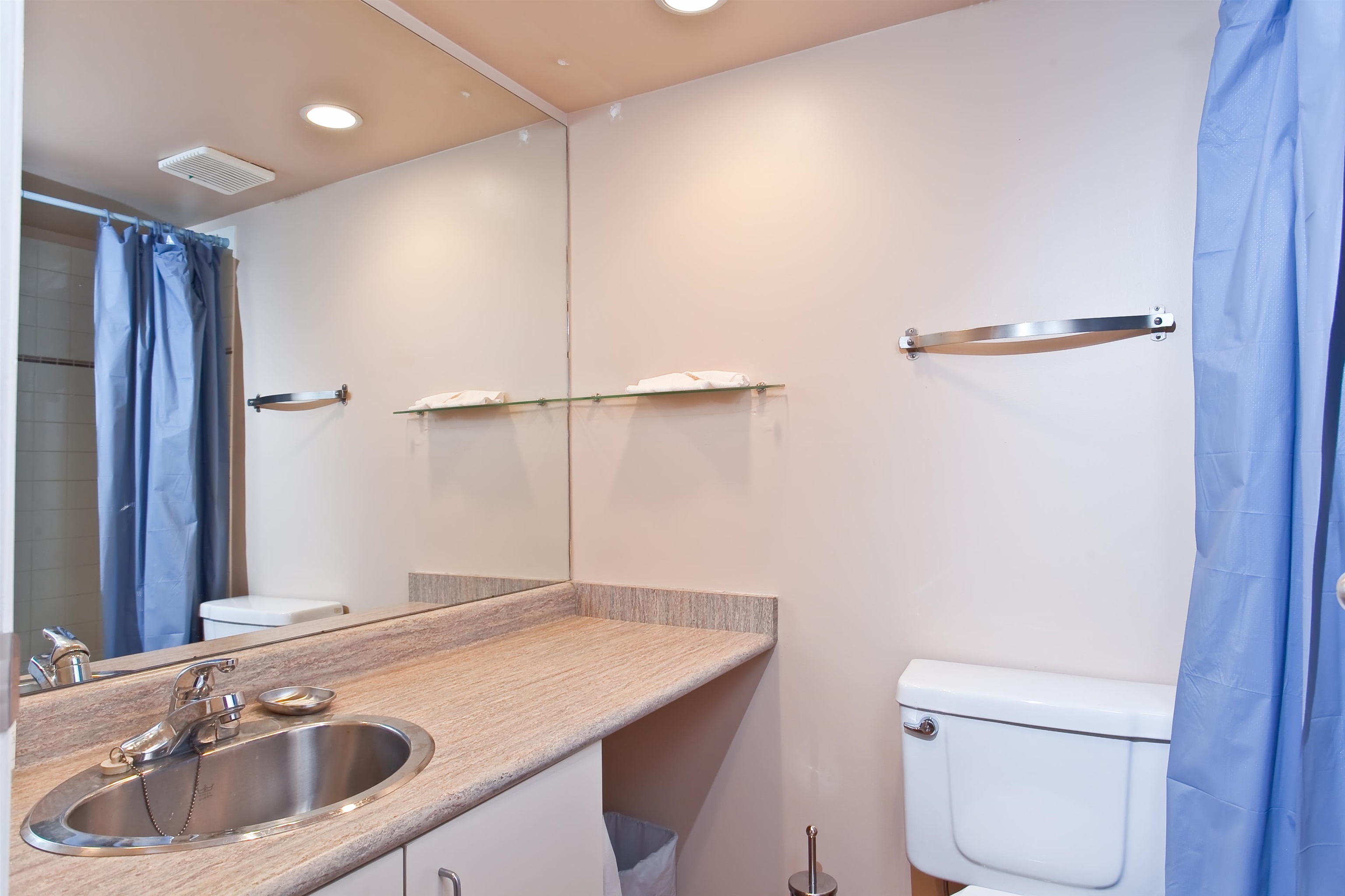 Unit 313 - 22 E Cordova Street, Vancouver 3