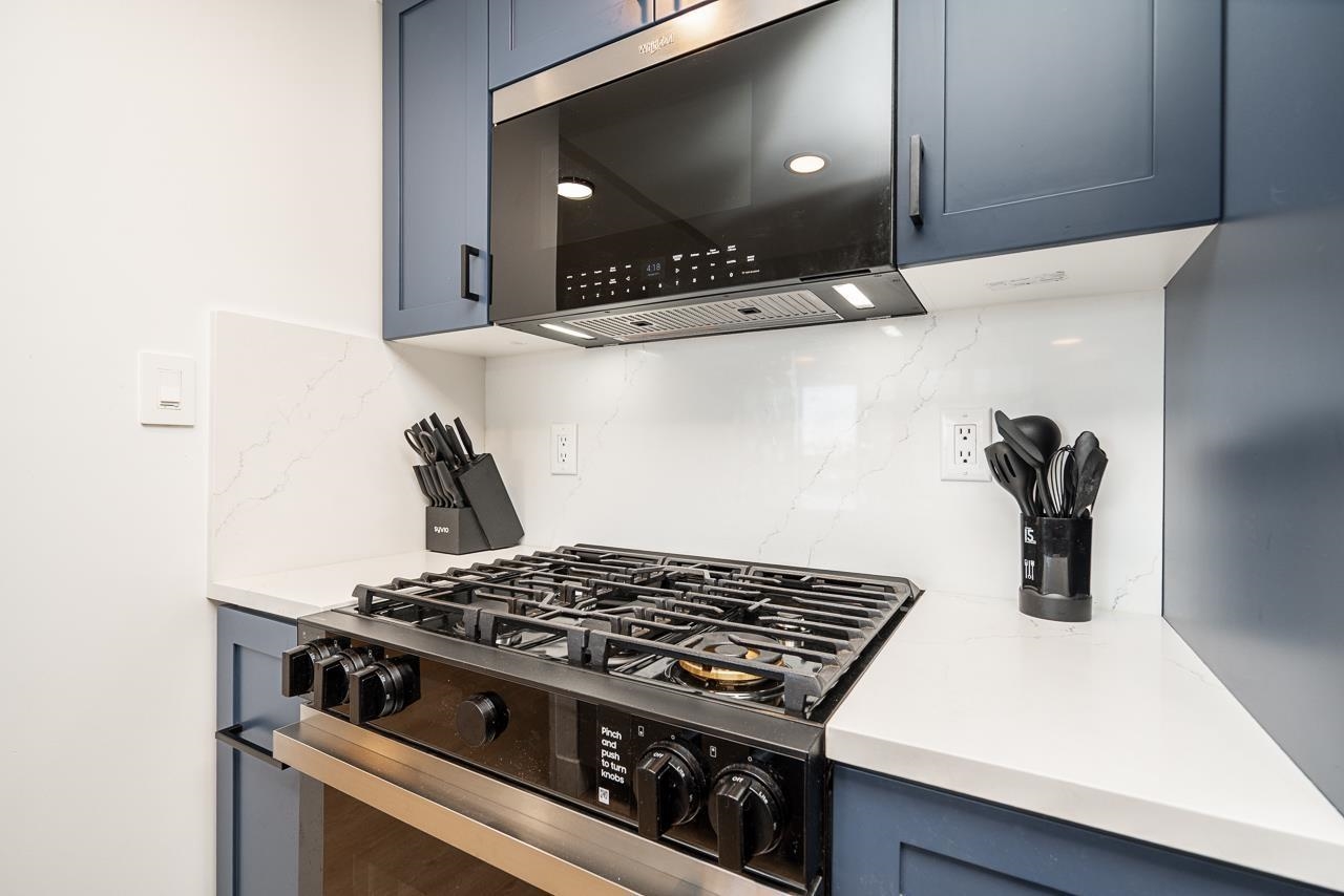 Unit 906 - 189 Davie Street, Vancouver 5