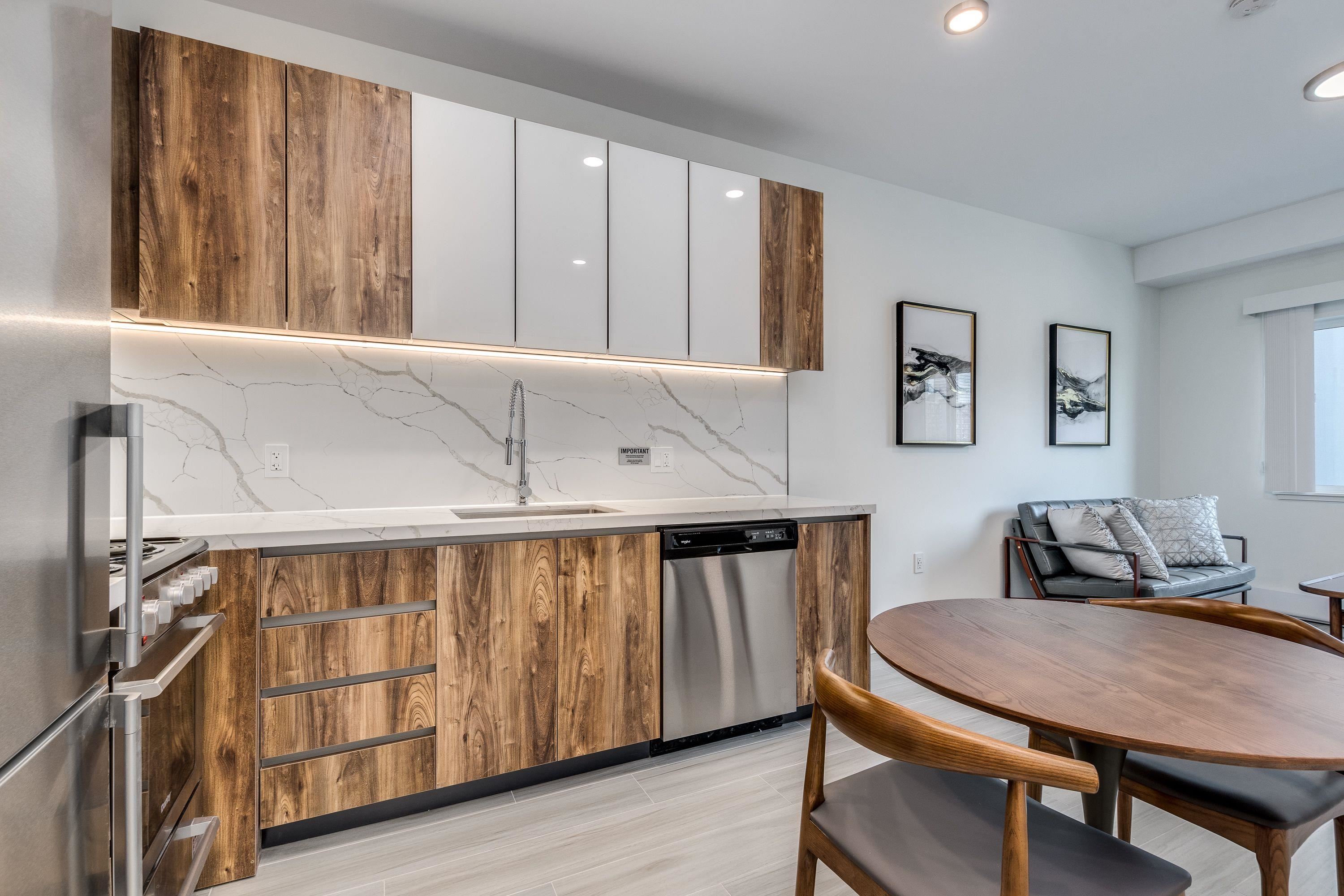 Unit 303 - 1168 Pendrell Street, Vancouver 3