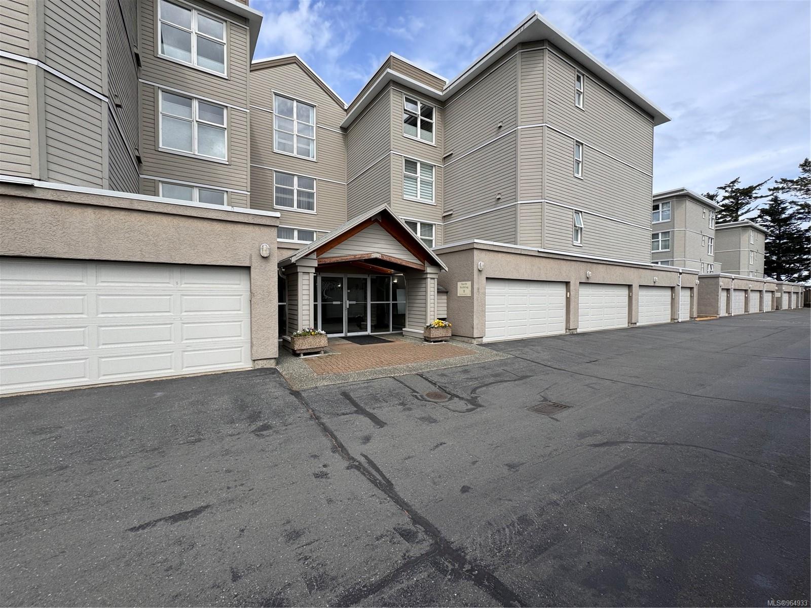 102 9 Adams Rd, Campbell River, British Columbia V9W1R9 For Sale