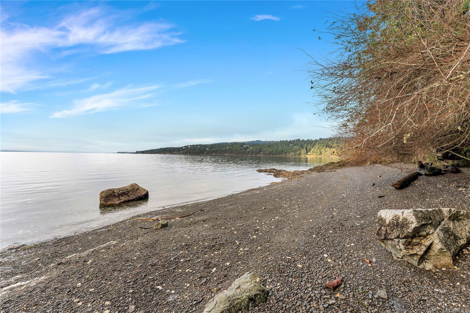 Salt Spring Realty 960 Rainbow Rd, Salt Spring, British Columbia V8K2M9 For Sale | HouseSigma